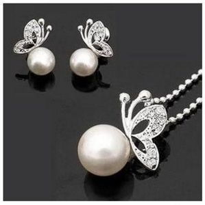 2 Necklace Sets